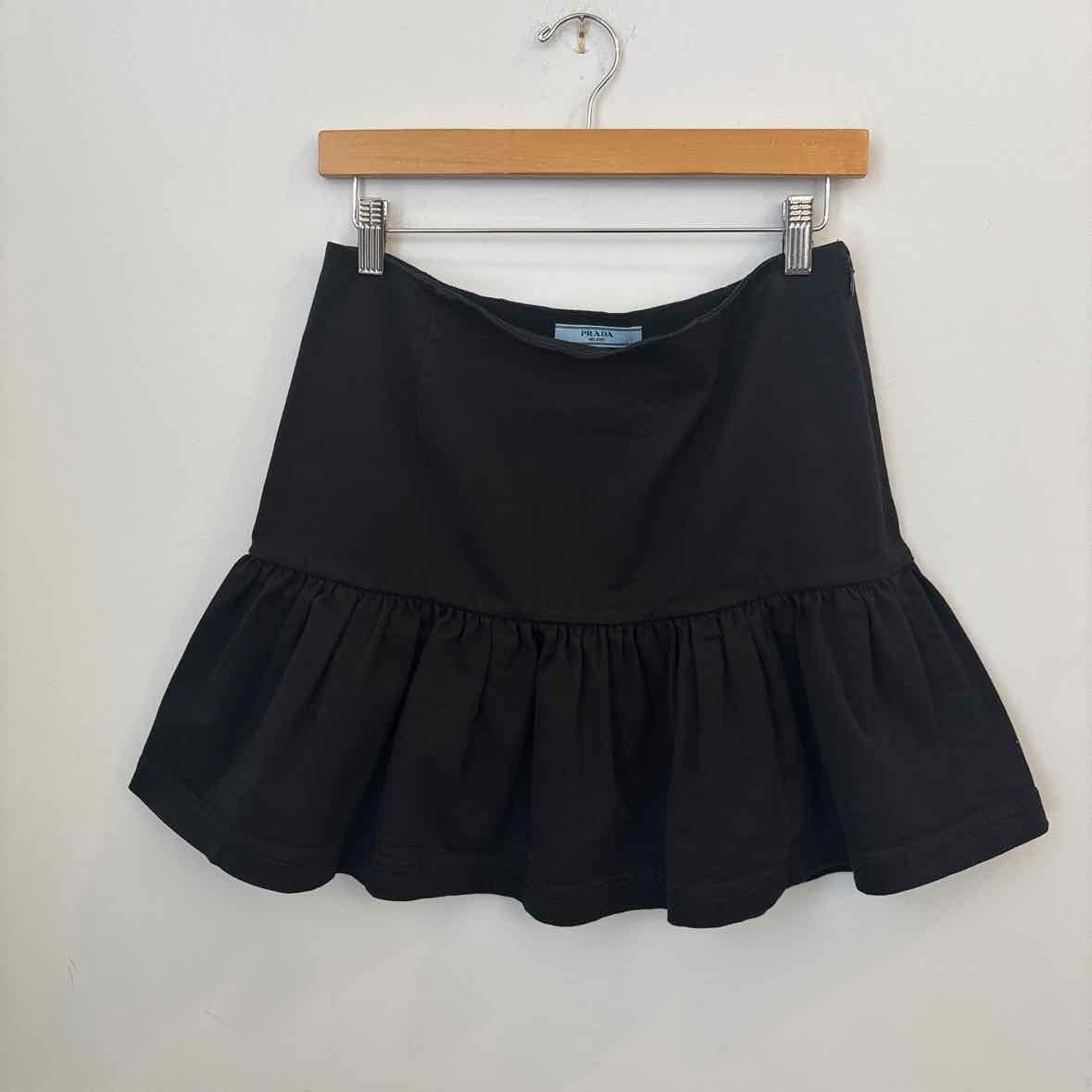 Prada Size 6 Skirt