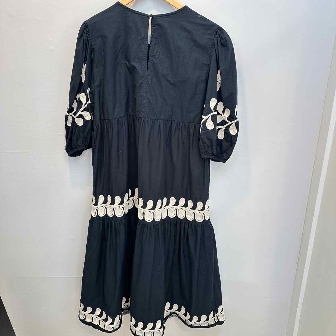 Anthropolgie Size Large Dress