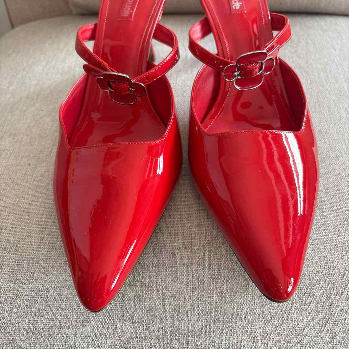 Larroude Size 11 Shoes