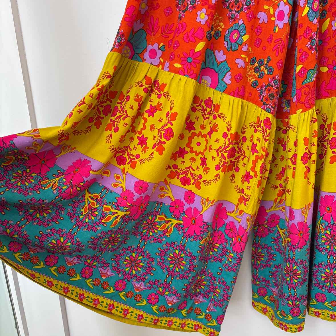Natural Life Size Small Skirt
