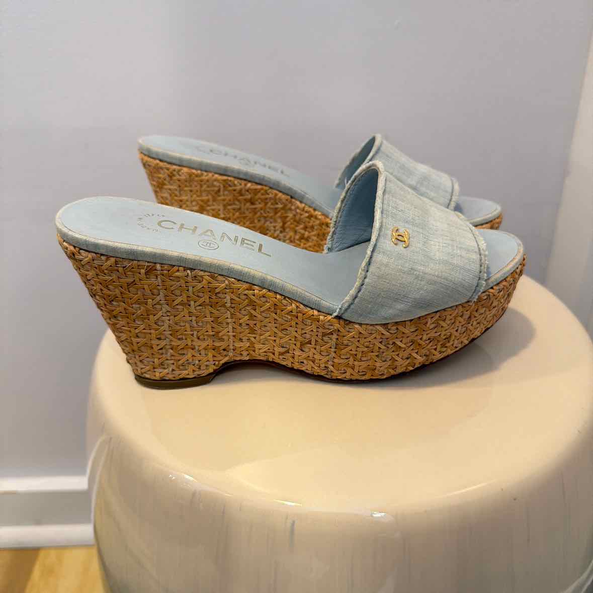 Chanel Size 6 Shoes