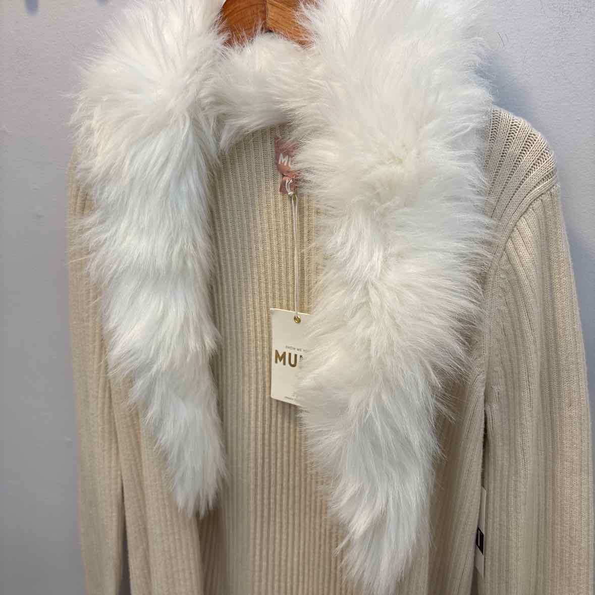 Show me your MUMU Size XS Sweater