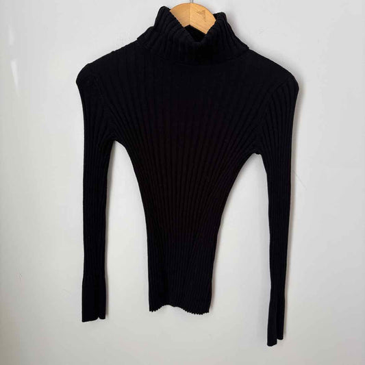 Alashan Size Small Sweater