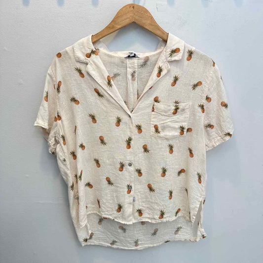 Rails Size Medium Shirt