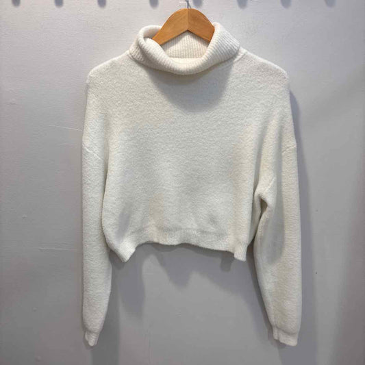 Zara Size Large Sweater