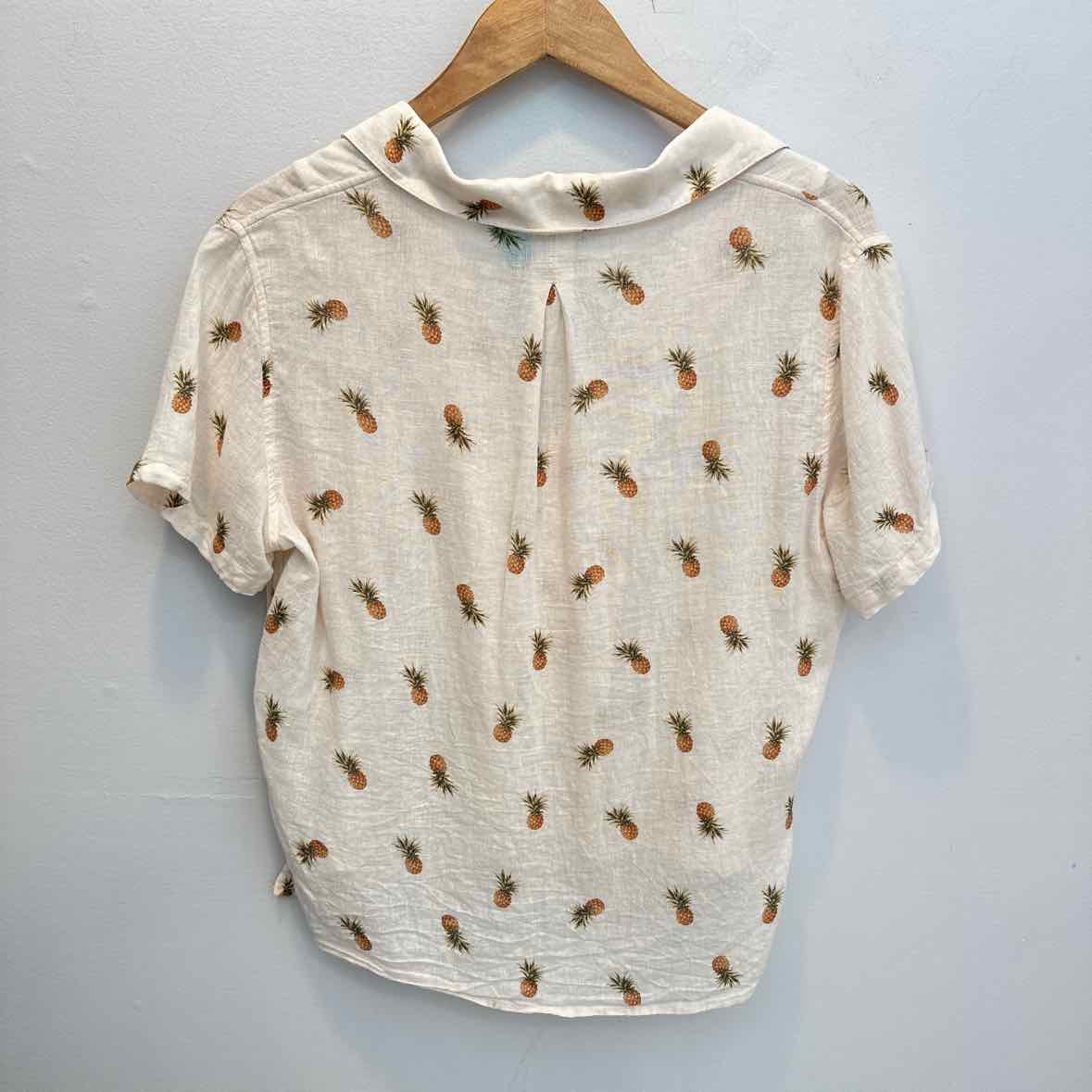 Rails Size Medium Shirt