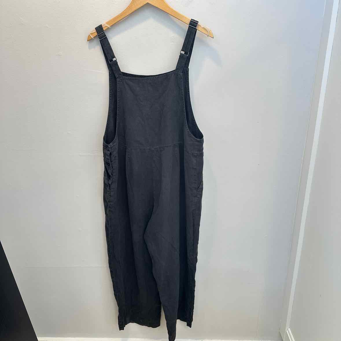 Eileen Fisher Size Medium Pants