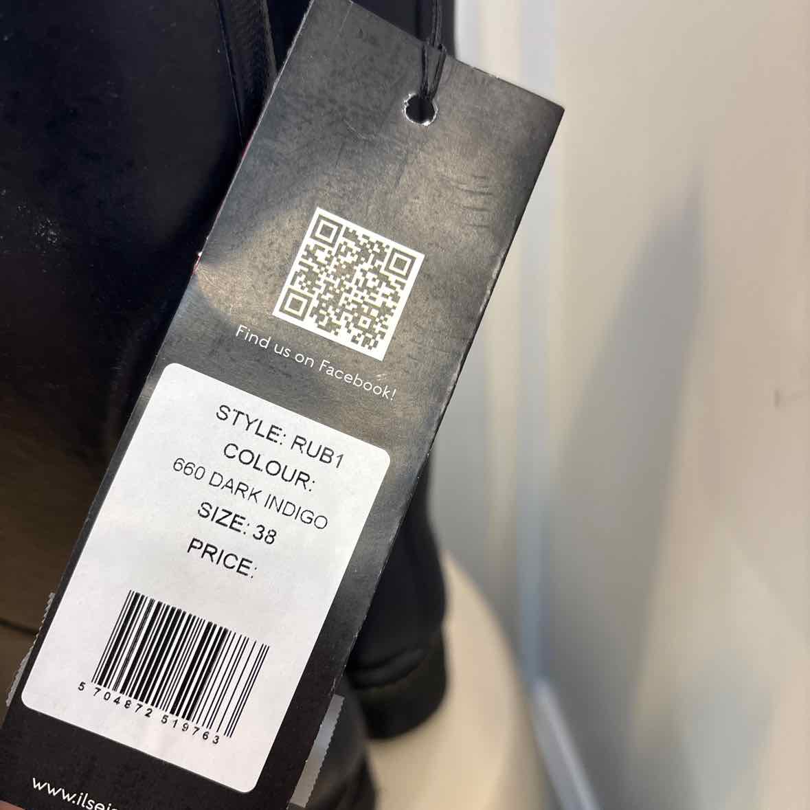 Ilse Jacobsen Size 38 Boots