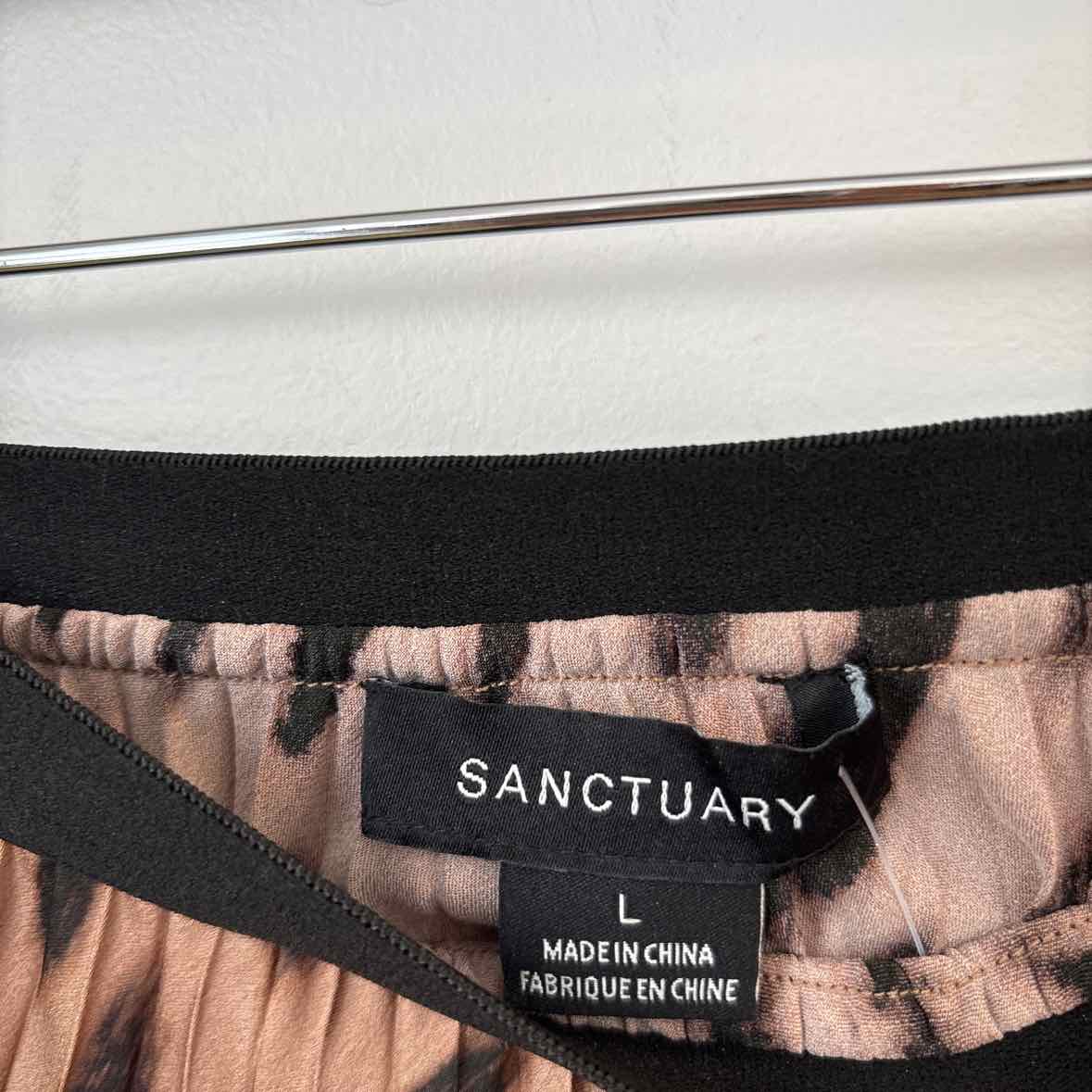 Sanctuary Size Large Skirt