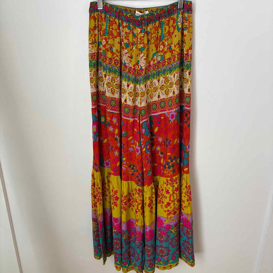 Natural Life Size Small Skirt