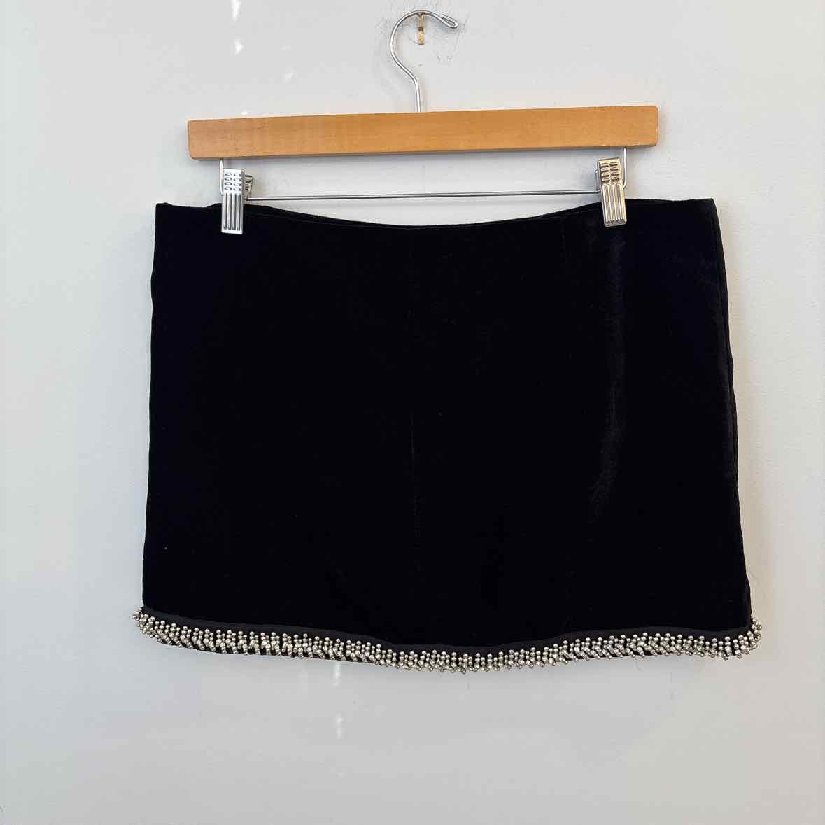 Zara Size Medium Skirt