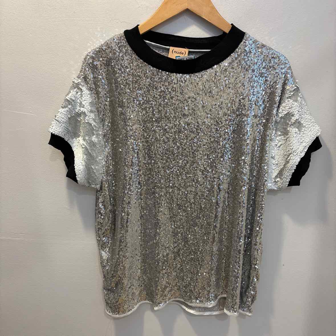 nude Size Medium Shirt