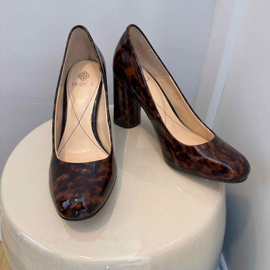 Isola Size 7 Shoes
