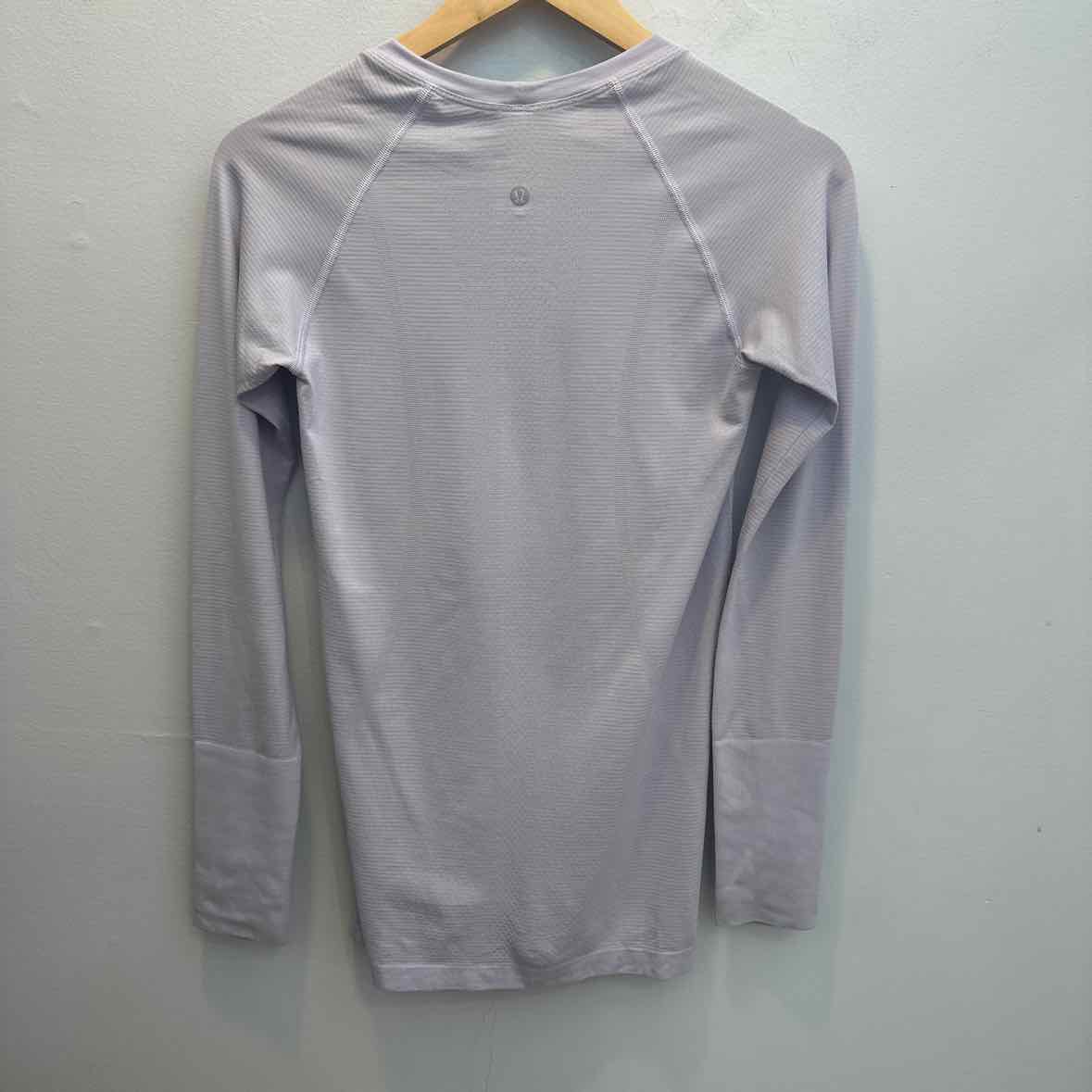 Lululemon Size 6 Shirt