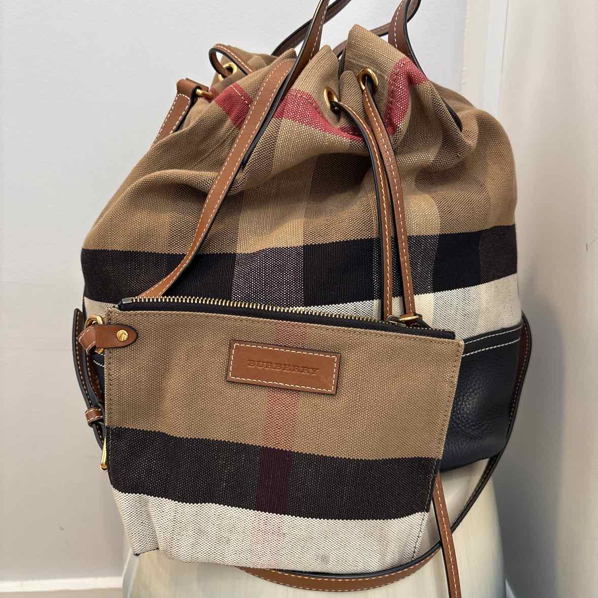 Burberry Heston Bucket Bag