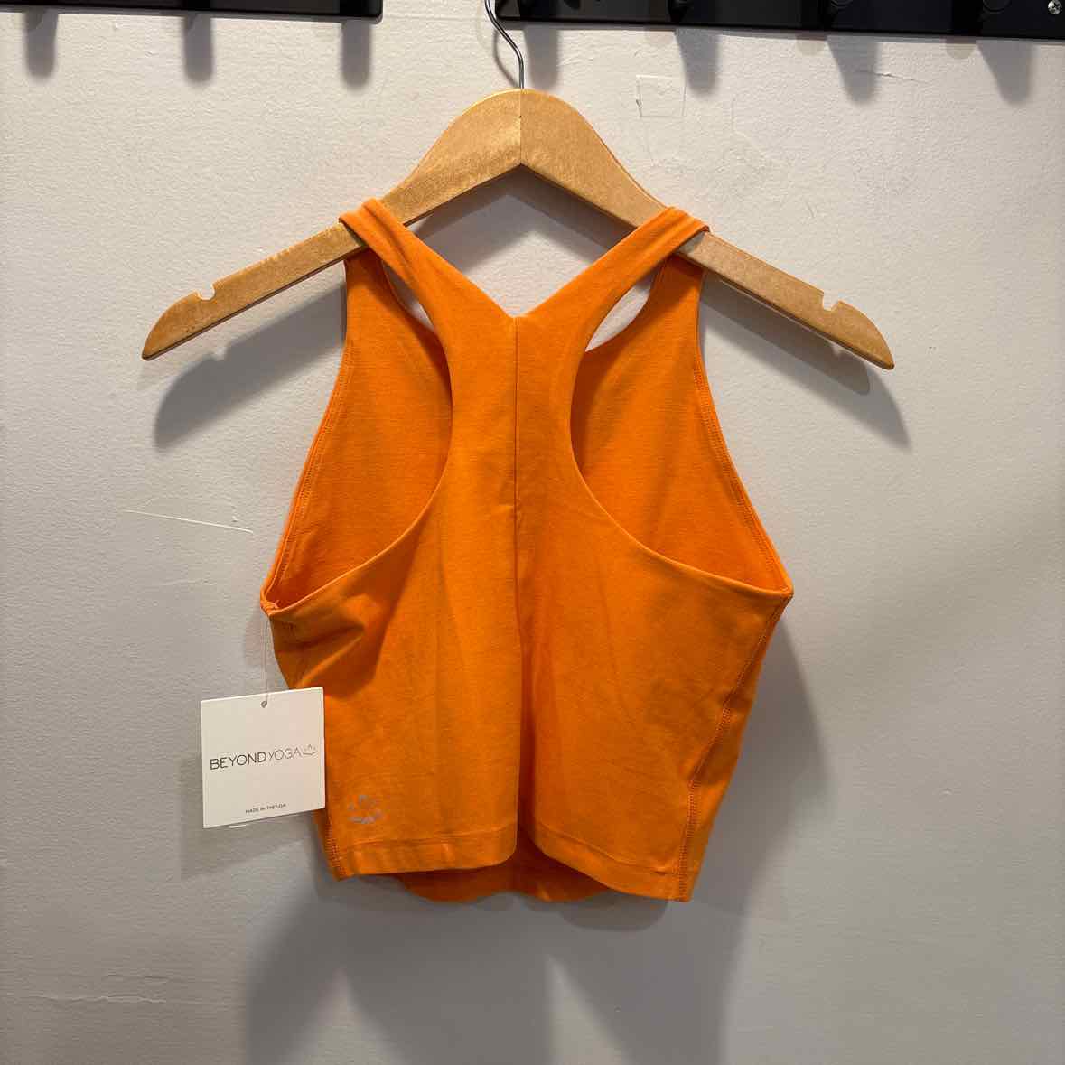 Beyond Yoga Size Medium Shirt