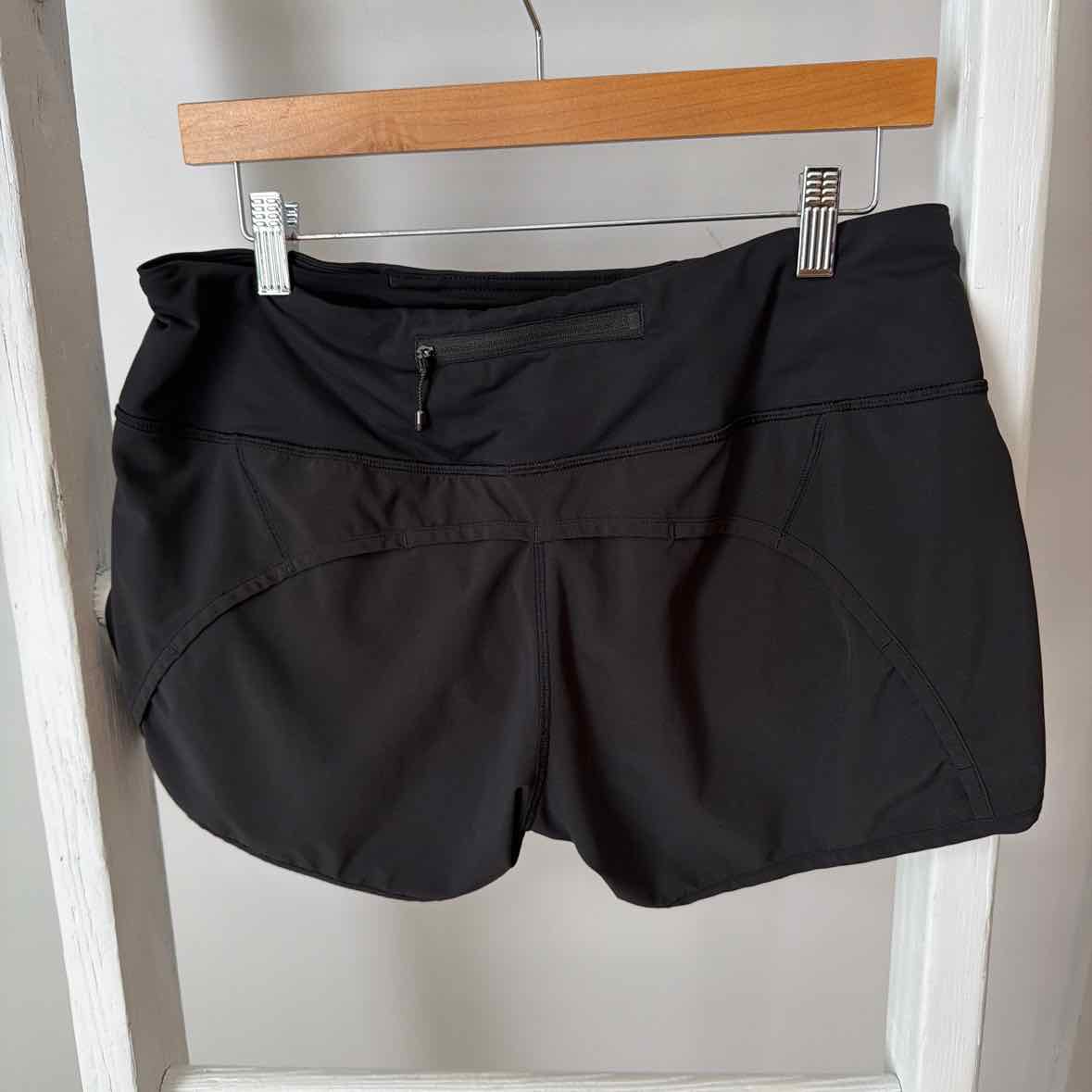 Lululemon Size 8 Shorts