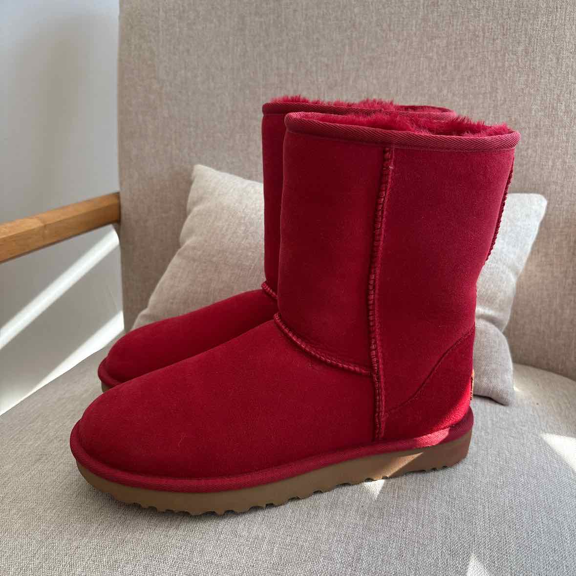 Ugg Size 9 Boots
