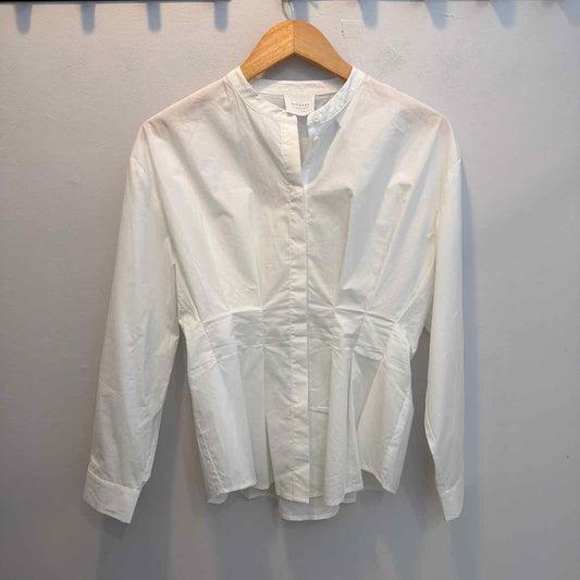 sundays Size M/L Shirt