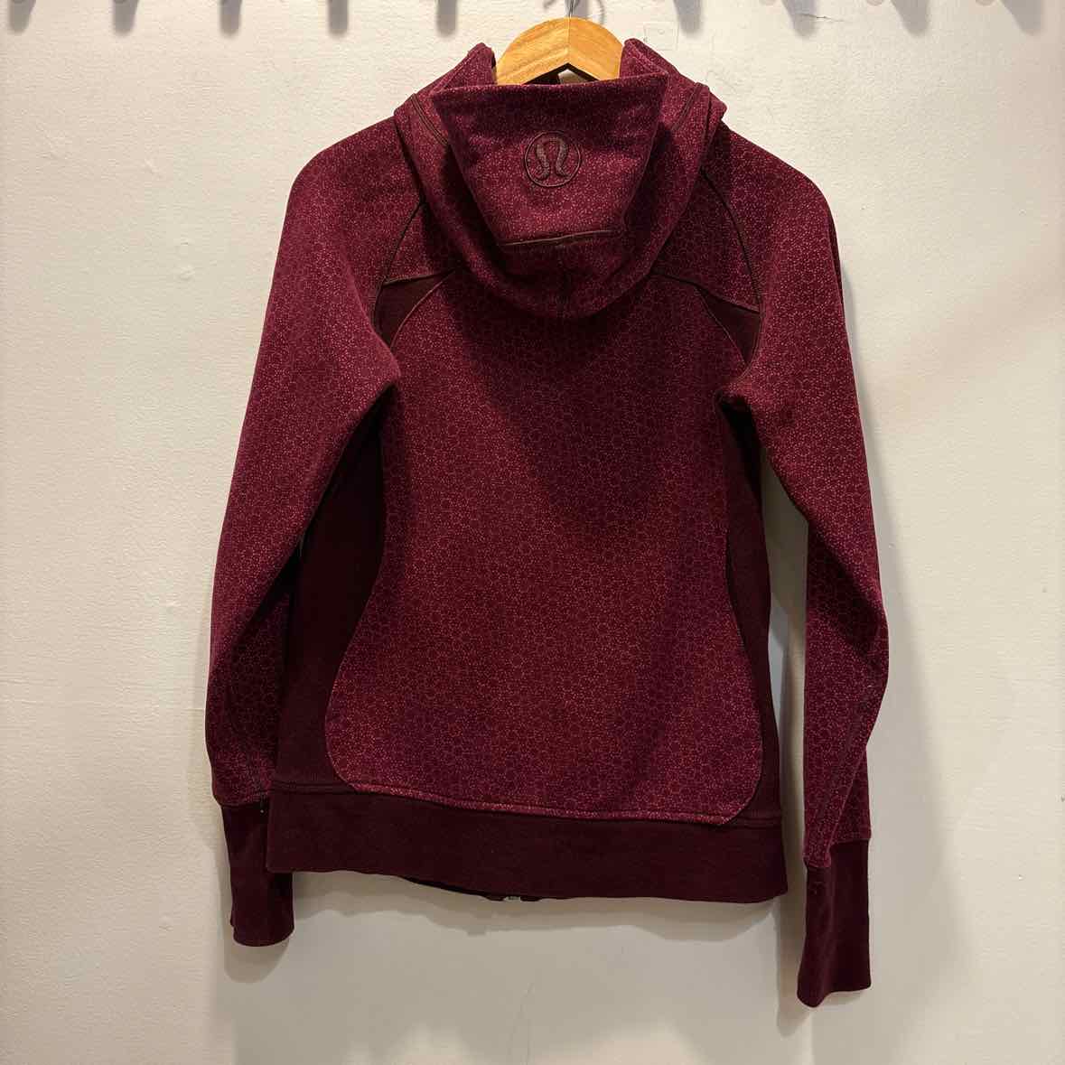 Lululemon Size 8 Sweater