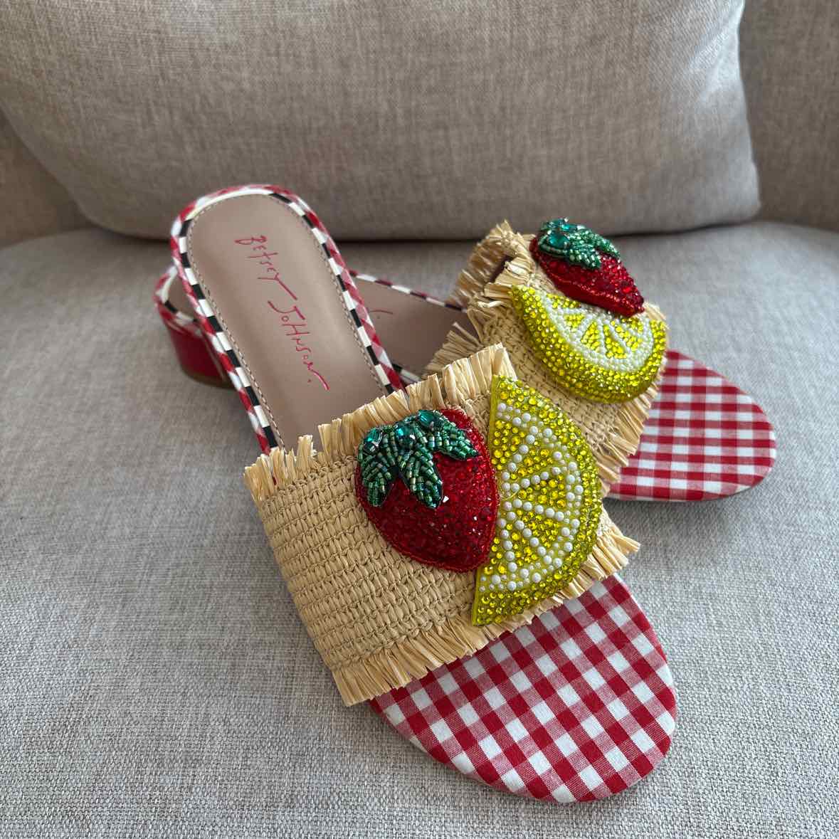 Betsey Johnson Size 8.5 Shoes