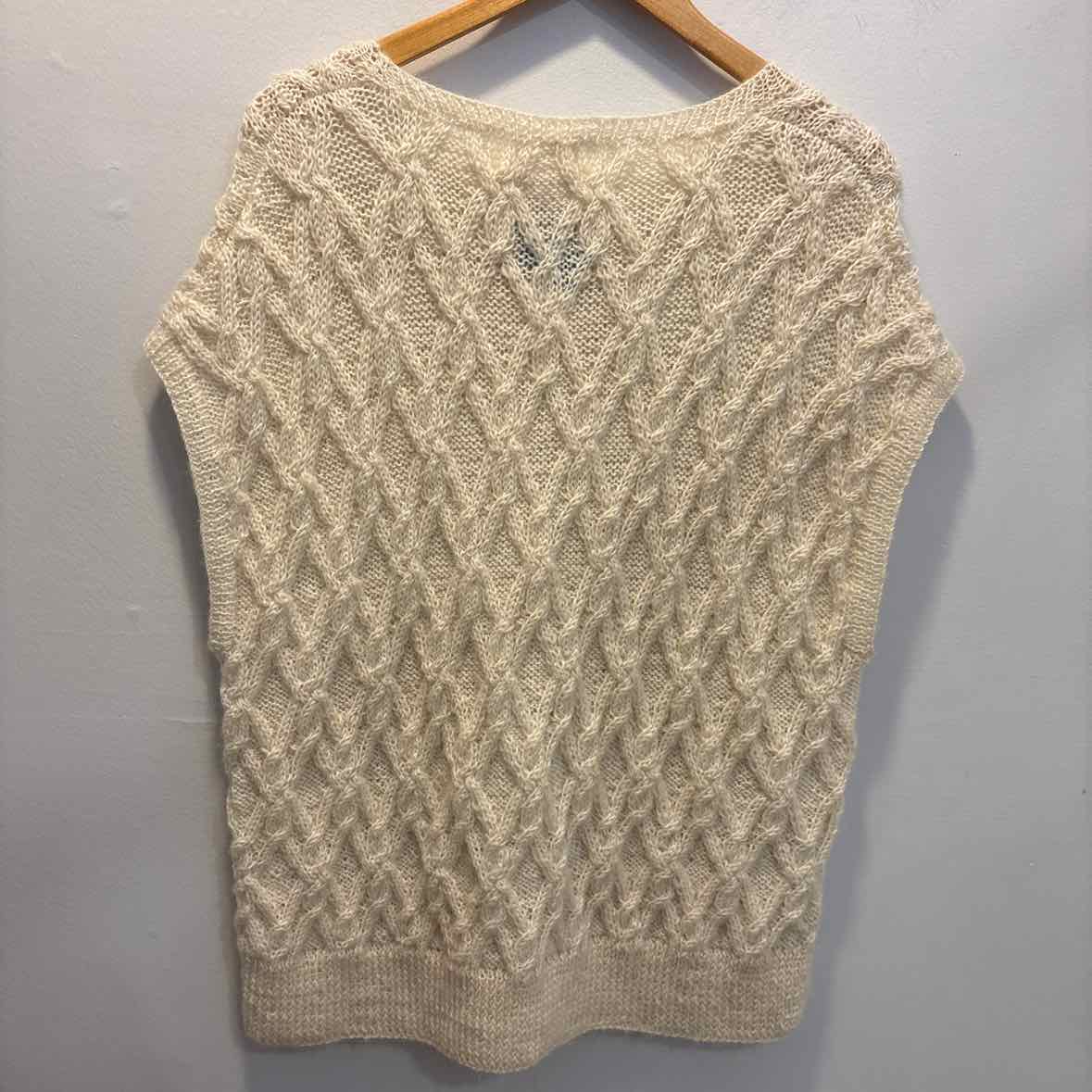 People Tree Size Large Sweater