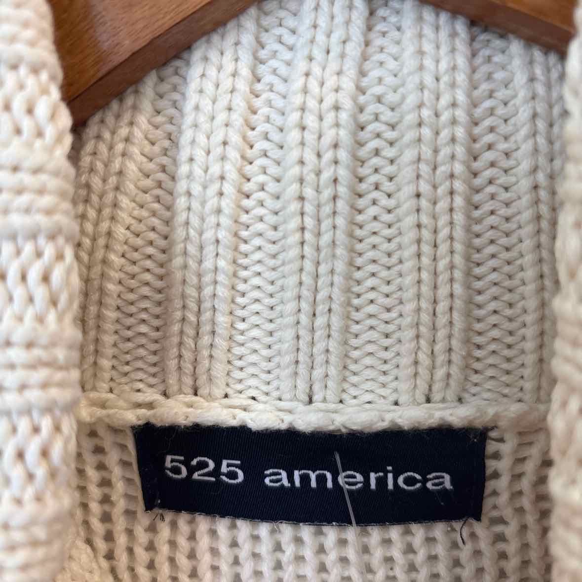 525 America Size XS Sweater