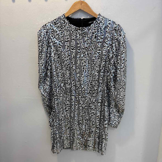 Zara Size Medium Dress