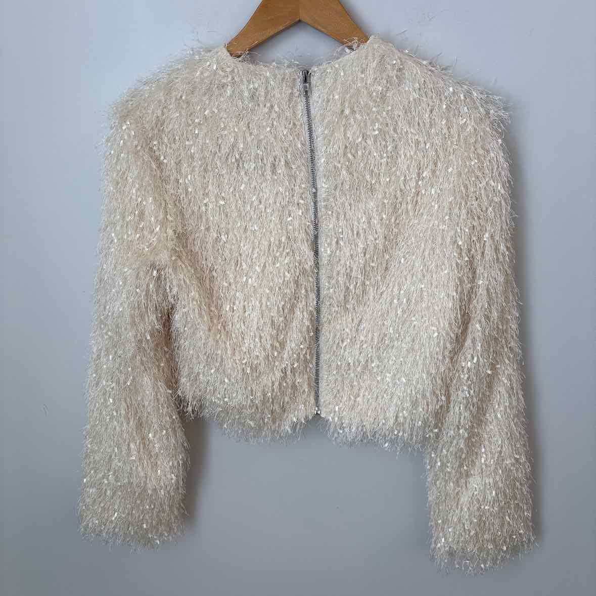 Saintart Size XS Sweater