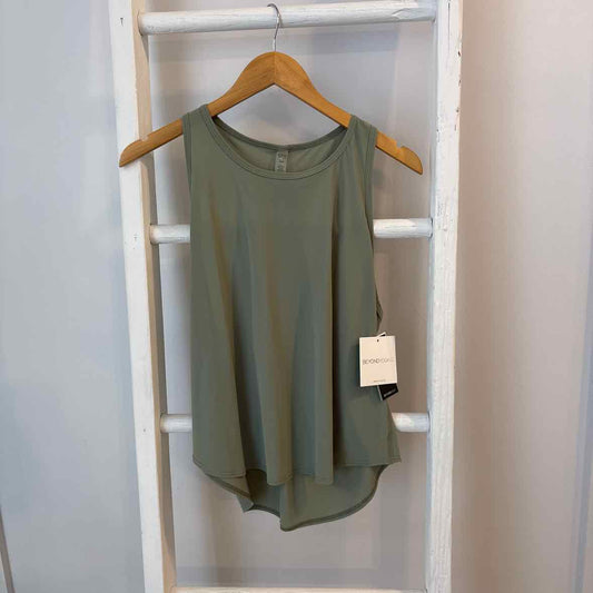 Beyond Yoga Size Large Shirt