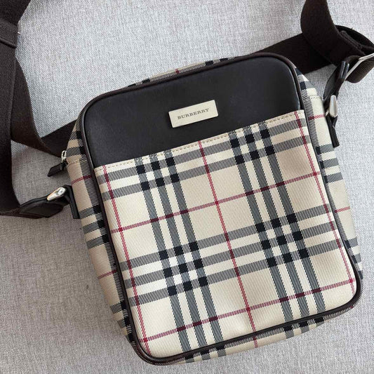 Burberry Purse