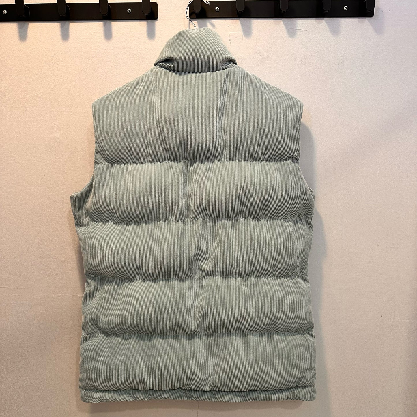 Vineyard Vines Size Medium Vest