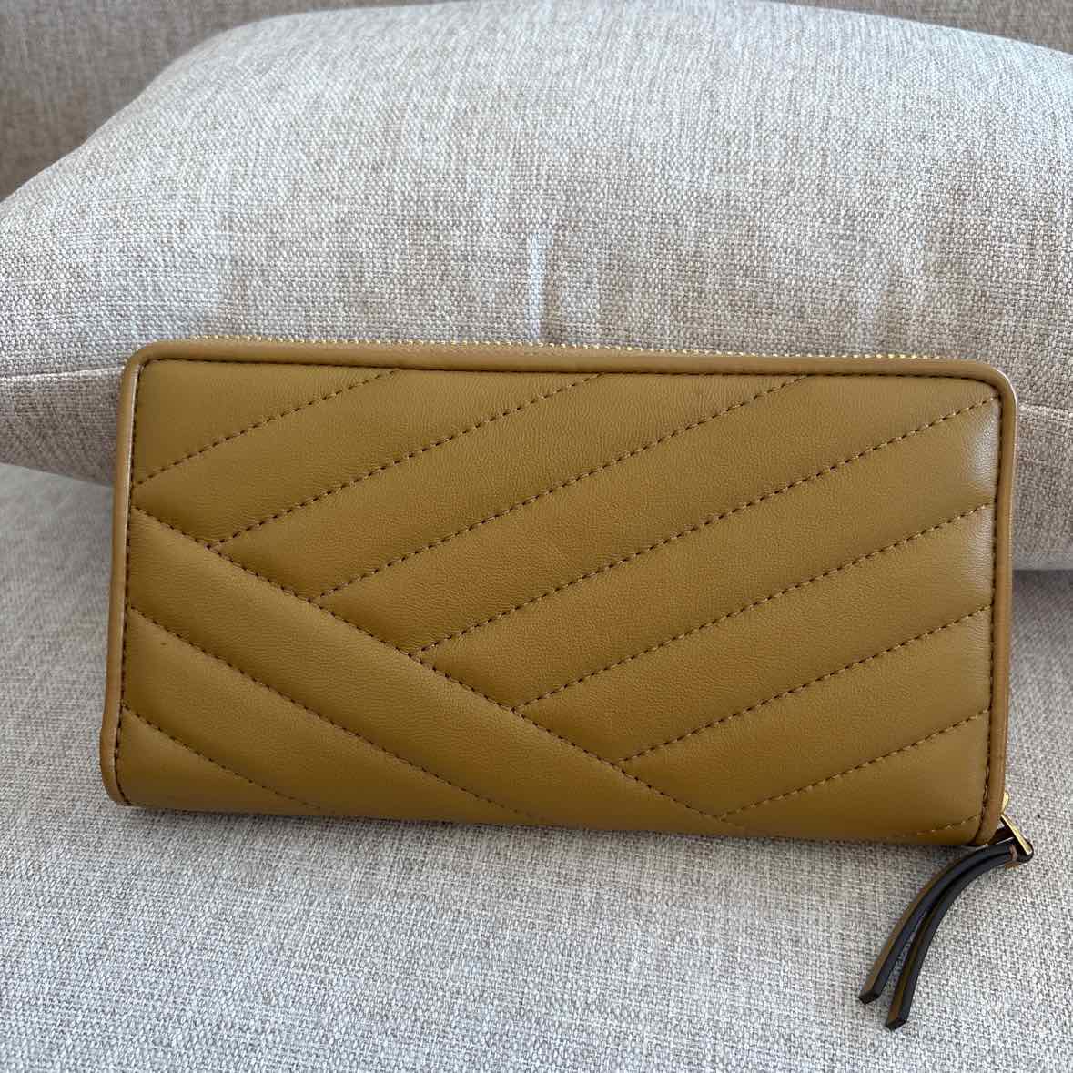 Tory Burch Wallet
